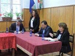 След Лопян и Ямна вчера срещата на кмета беше със жителите на с. Рибарица