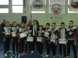 Малките на Таек Кион с 12 медала от детски турнир