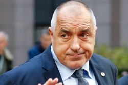Министър-председателят Бойко Борисов депозира оставката на правителството