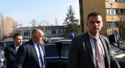 Борисов предупреди: Сам ще реша кога да се оттегля, няма по-подготвен от мен