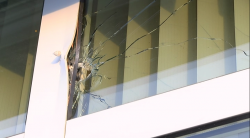 Полицейският служител, стрелял в заведение, е отстранен от работа 