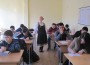 На първи март учителите в Езиковата гимназия преподаваха, облечени в народни носии