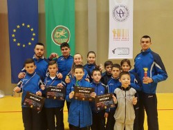 Малките на Сунг Ри с отличия от Аугуста 2017