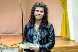 Ученичка от Пловдив е носител на специалната награда от конкурса „Стамен Панчев”