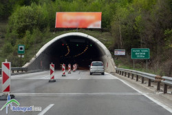 Спират временно движението на камиони над 10 тона през тунел „Витиня“ на АМ „Хемус“ в посока Варна