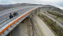 Областна дирекция на МВР - София: Мъжът от виадукт „Елешница“ вече е извън риск