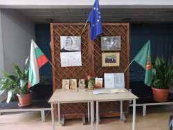 Вечер, пропита с душевността на поетесата Ая Ангриан