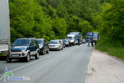 Катастрофа между хладилен ТИР и лек автомобил в района на Новачене
