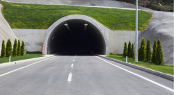 Пуснаха за движение ремонтираната тръба на тунел Витиня