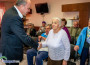 Министър Бисер Петков поздрави лично обитателите на Дом за възрастни хора “Д-р Адриян Атанасов“ с днешния празник