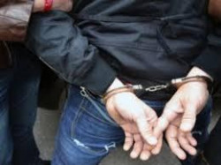 Двама криминално проявени етрополци са задържани при полицейска акция по линия „наркотици“ 