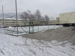 На Игнажден заместник-министър Деница Сачева откри нова спортна площадка в СУ "Хр.Ясенов"