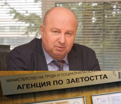 Агенцията по заетостта с информация вместо конкретни отговори за уволнението на Владимир Атанасов 