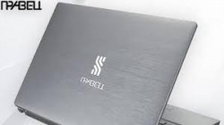 Производителят на компютри "Пpaвeц" тъpcи кyпyвaч зa бизнeca cи