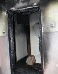 Сигнал за горяща входна врата на апартамент в Етрополе