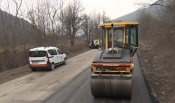 Започна ремонт на стария път за Ботевград през Витиня