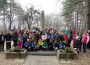 Правец чества Националния празник с поход и засаждане на дръвчета и храсти около паметника в м. Бърдо