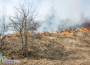 Горят треви и храсти край Боженица