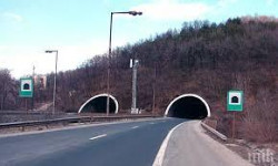 Инцидент с автобус, превозващ деца, е станал на магистралата, няма пострадали