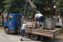 Доставиха материали за изпълнение на пет проекта по общинската програма „Красива община“