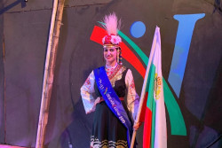 Нашенка стана Мис „Фестивал Norbensis“ в Италия