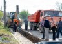 Полагат новите водопроводни тръби в Новачене. Направиха първа копка за нов водопровод в Литаково