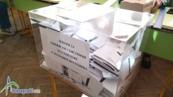 29,99 на сто е избирателната активност към 12,30 часа в Община Ботевград