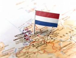 Холандия официално смени името си на Нидерландия