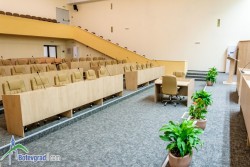 Зала „Ботевград” отваря за безплатни прожекции на документални филми