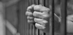Криминално проявен ботевградчанин попадна в ареста за кражба и държане на наркотици