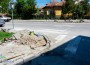 Скосяват тротоарите срещу пешеходните пътеки на най-натоварените улици в Ботевград