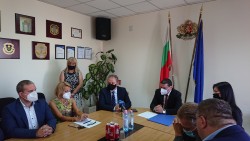 Илиан Тодоров получи сертификат „Антикорупция“, Софийска област първата в Европа въвела системата за борба с подкупването