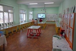 С изложба на хербарии от горска растителност стартира седмицата на Златаров в ботевградската гимназия 