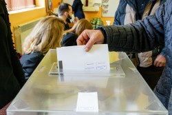 53,07% е избирателната активност в края на изборния ден