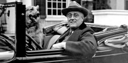 Рузвелт влиза във войната с колата на Ал Капоне