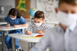 Четири варианта за училищата и детските градини в условията на пандемия