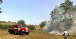 Работна среща на институциите в Община Етрополе във връзка с пожароопасния летен сезон 
