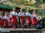 Празникът на фолклора „Боженишки Урвич“ отново събра стотици на поляната под крепостта