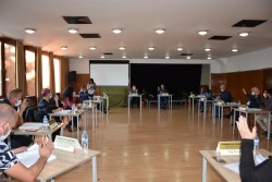 РЕШЕНИЯТА НА ОБЩИНСКИЯ СЪВЕТ – ЕТРОПОЛЕ