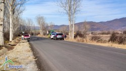 Кола се обърна край пътя Литаково - Ботевград