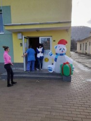 ГЕРБ Ботевград направи коледен подарък на детските заведения в общината
