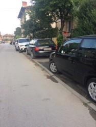 Поредна акция за премахване на трайно паркирани автомобили върху общински площи