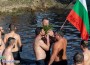 12 смелчаци се хвърлиха за кръста във водите на река Бебреш край Врачеш