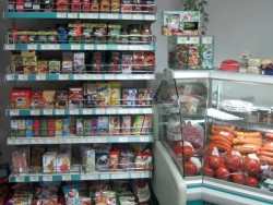 При проверка са констатирани нередности в хранителен магазин в Скравена