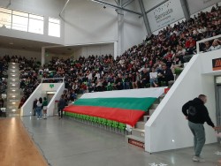 34 500 лева събраха на благотворителния концерт в Арена Ботевград