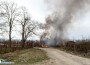 Горят автомобилни гуми в северната част на Ботевград
