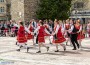 Пъстър хоровод се изви в центъра на Ботевград  (снимки)