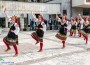 Пъстър хоровод се изви в центъра на Ботевград  (снимки)