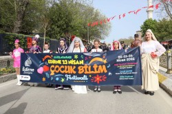 Мажоретният състав  участва в международен фестивал в Турция