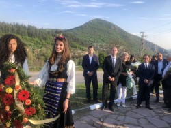 Областният управител на Софийска област откри първия по рода си у нас Фестивал на накита
